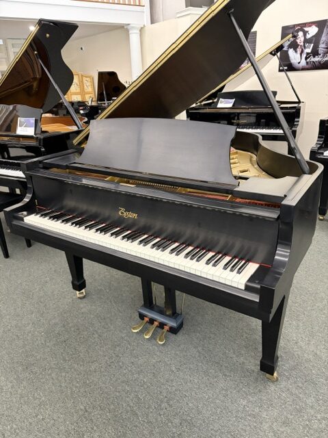 Boston GP163 Satin Ebony